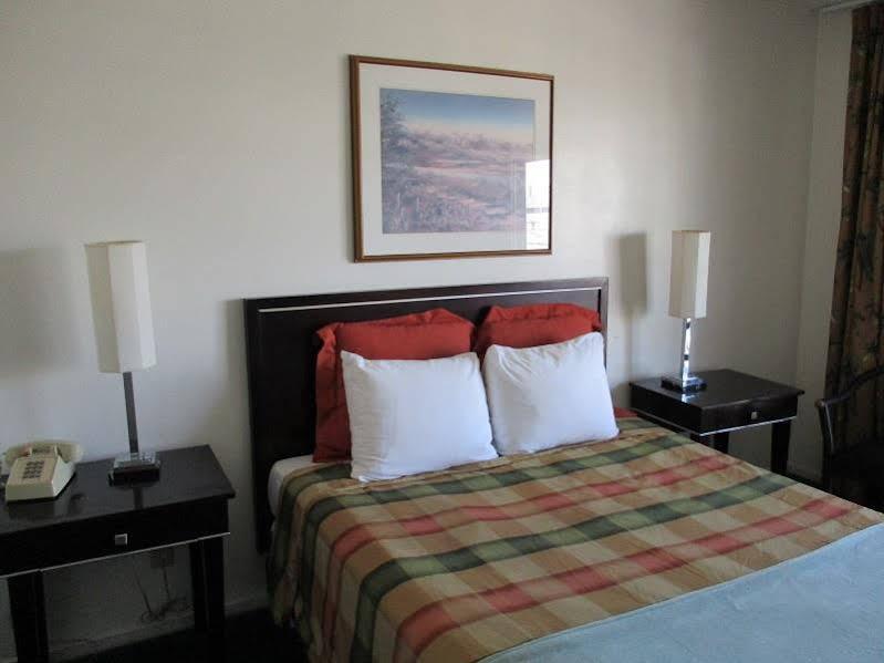 Lax Suites El Segundo Zewnętrze zdjęcie